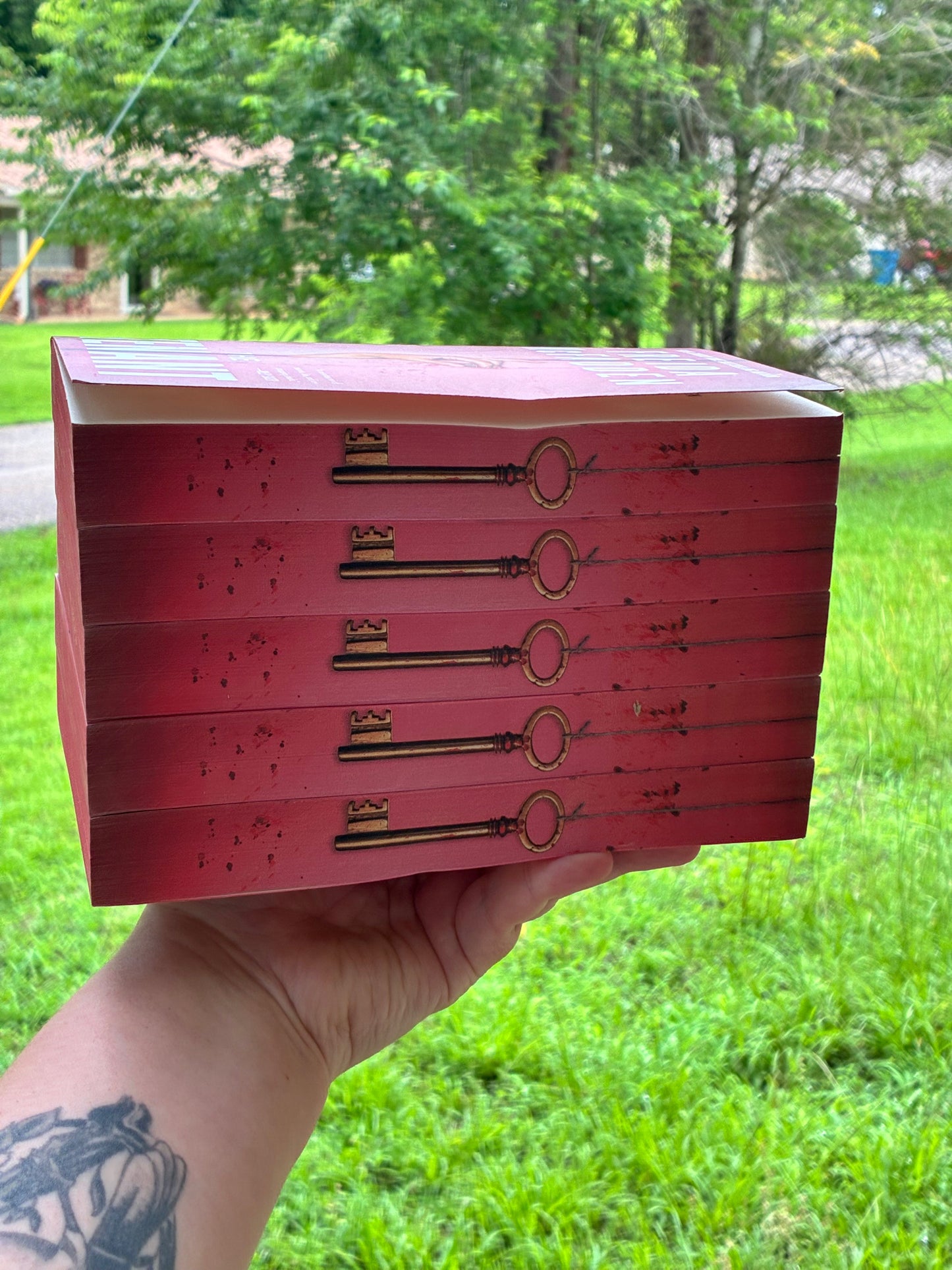 The tenant UK Sprayed edge